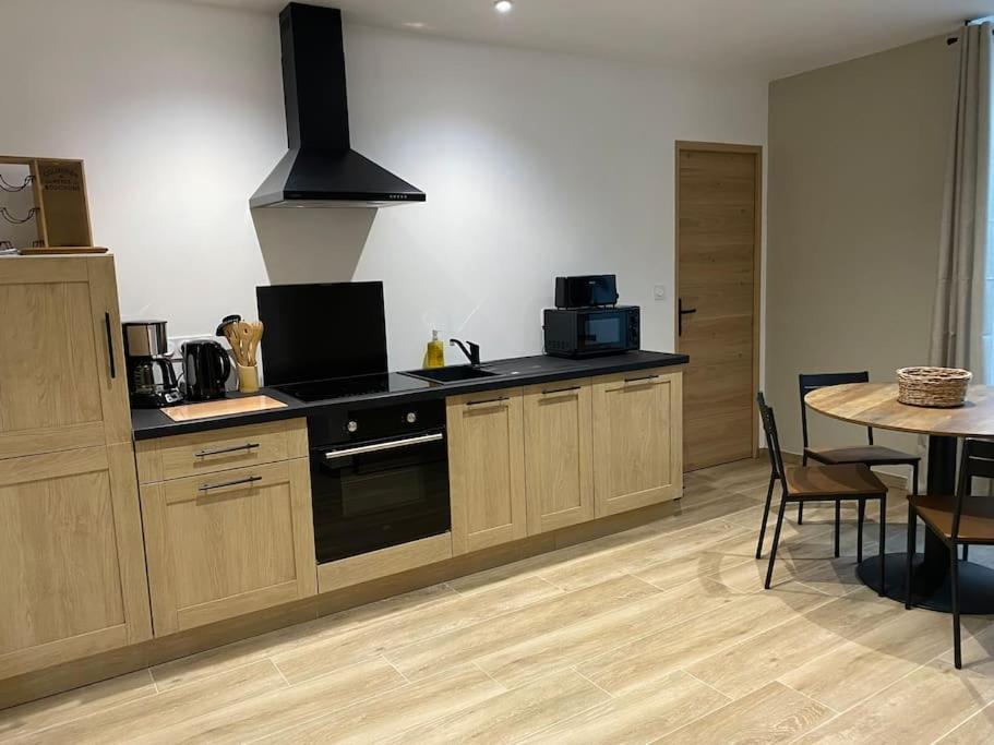 Du Pavillon Apartment *